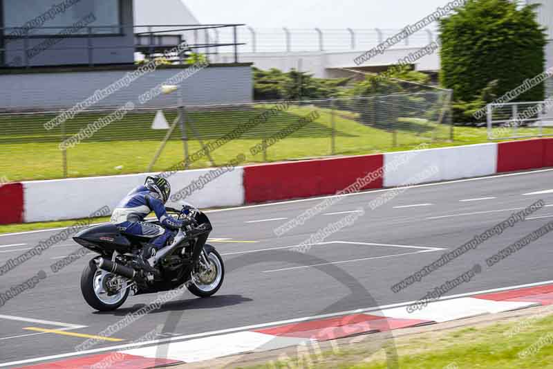 donington no limits trackday;donington park photographs;donington trackday photographs;no limits trackdays;peter wileman photography;trackday digital images;trackday photos